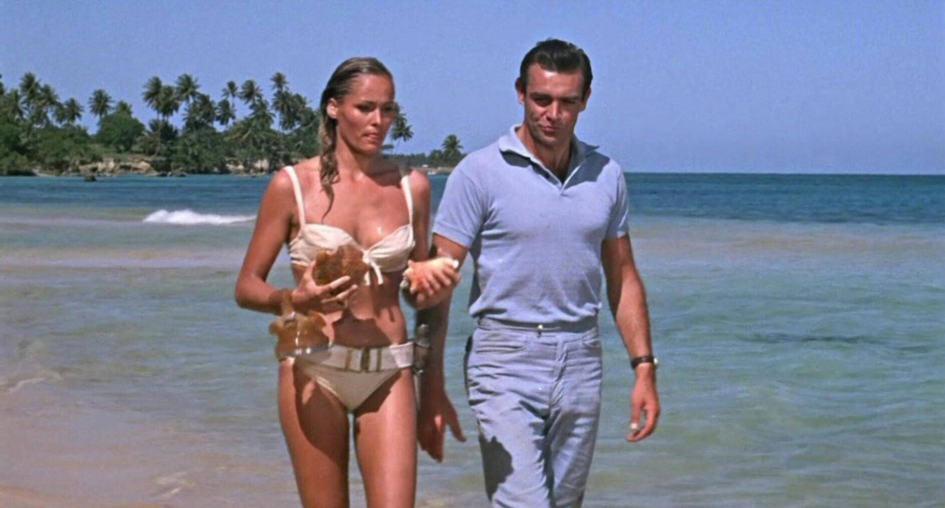 Bios en la Playa / Dr. No