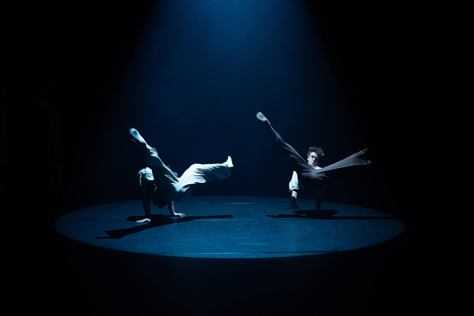 Denden Karadeniz/Zero Dance Theatre