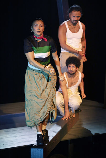 Joenoes Polnaija, Tara Hetharia, Jefta Tanate - Kelapa Muda